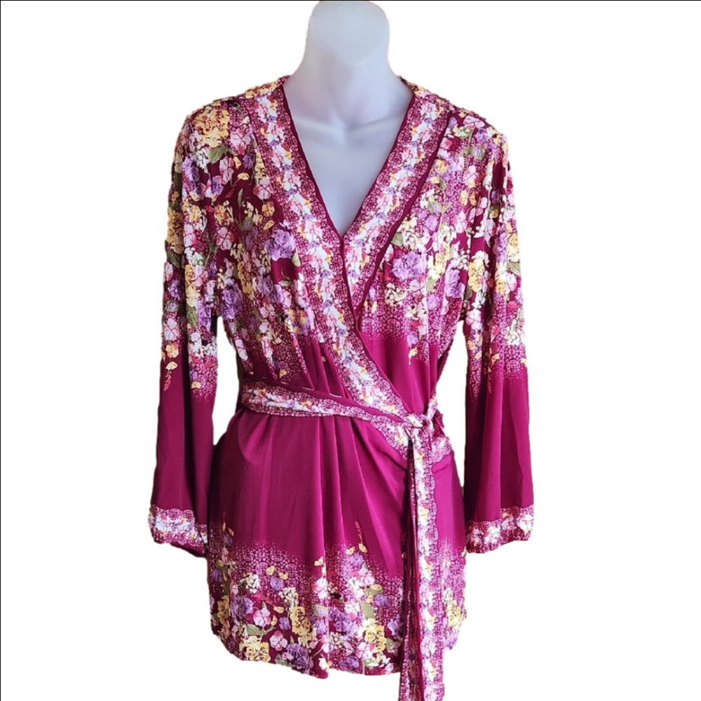 JM Collection Floral Belted Top